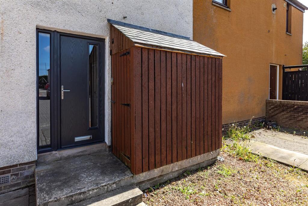 54 Sydenham Court Kelso 05.JPG