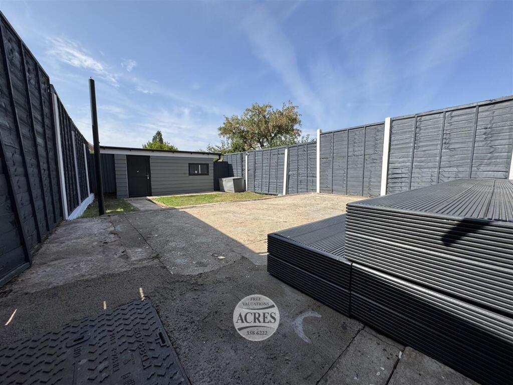 IMG_4626 (Large).jpg