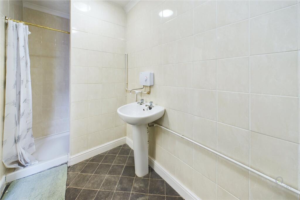 Shower Room Wc 1