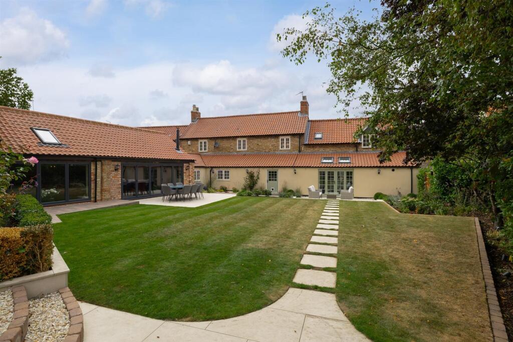 House &amp; Garden