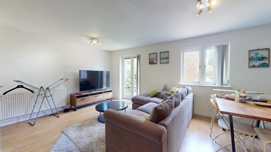 Living Area- Angl...