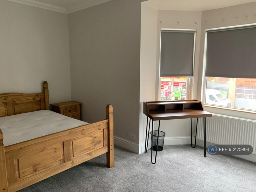 Large Double Room With En-Suite