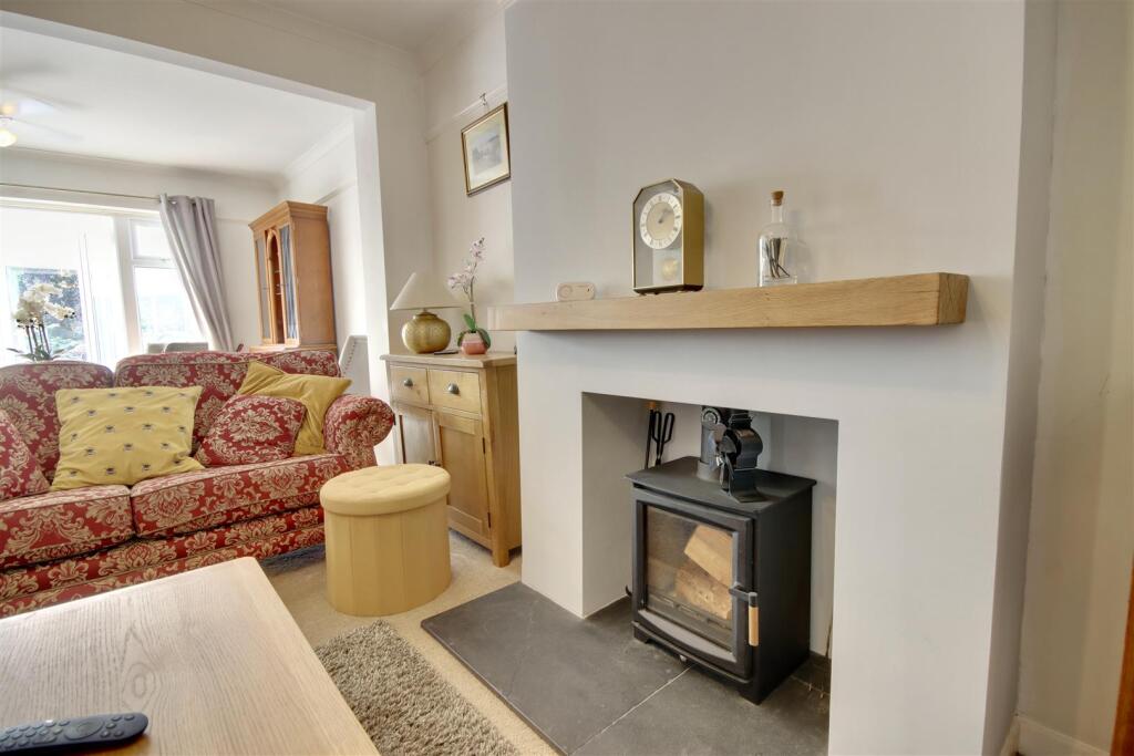 LOG BURNER