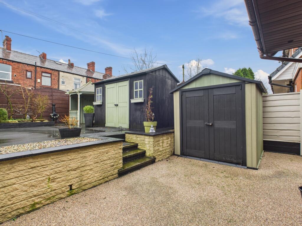 CAM03729G0-PR0197-STILL020