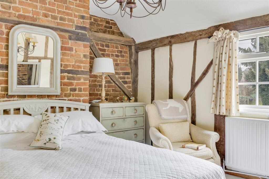 Thorncote Road 4-3.jpg