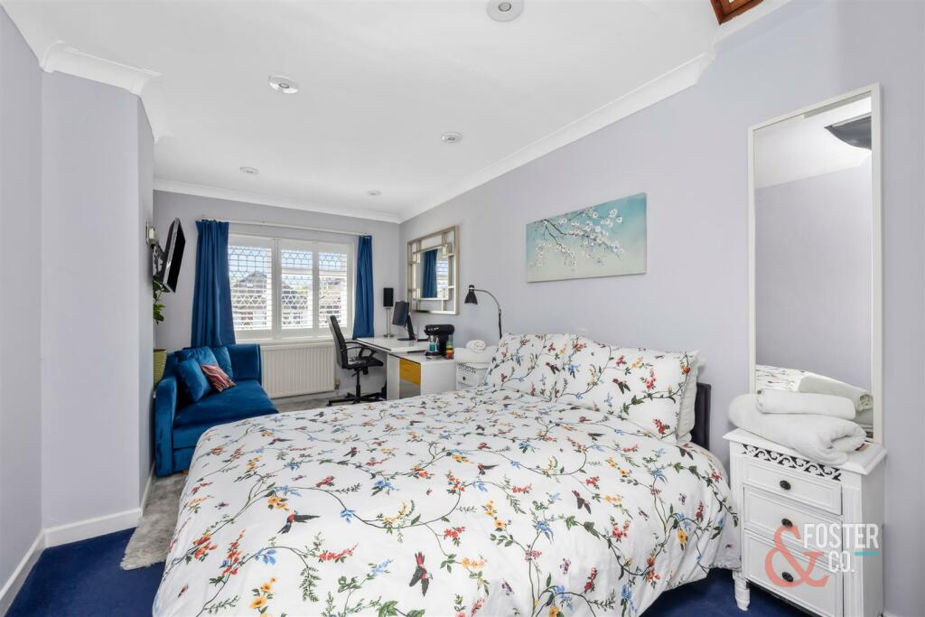 Woodland Avenue, 79, Copse Wood Cottages-002.jpg