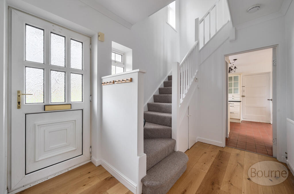 c9b0881f-b6b8-499...