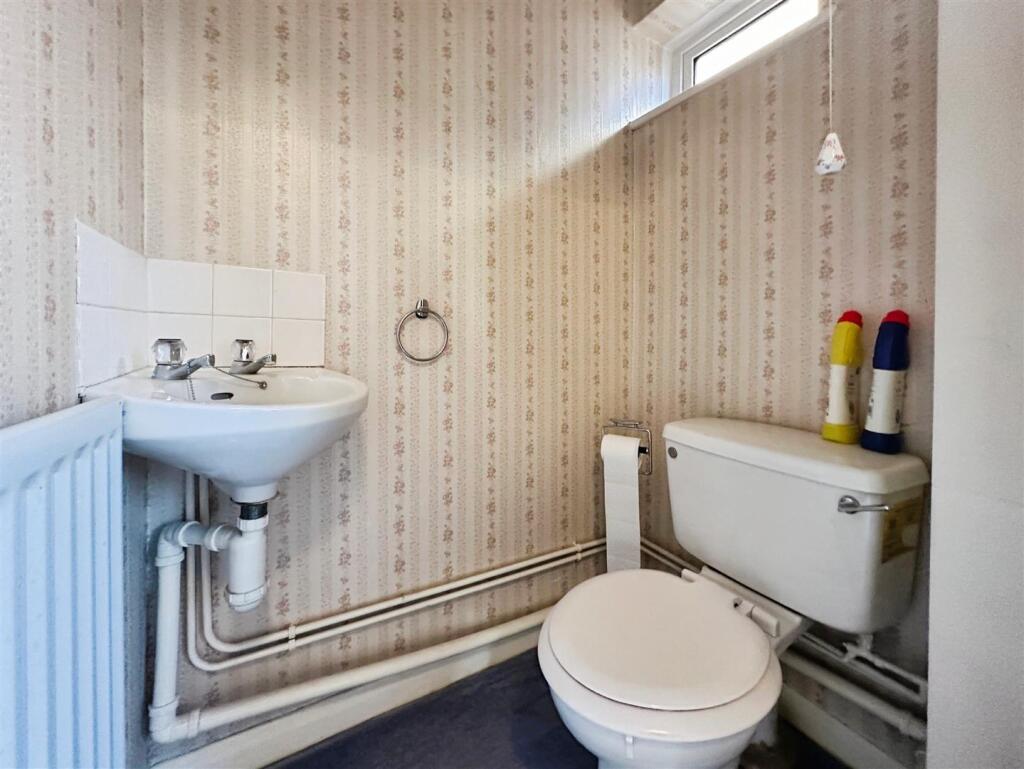 f31e6013--45ED-9F66-A4A5CD6EEB6A-63371-00002B9C7F1