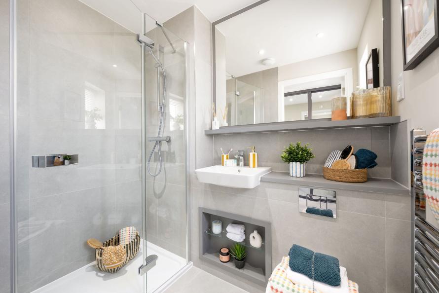 En-Suite Bathroom - The Primrose, Number 2 at Audley