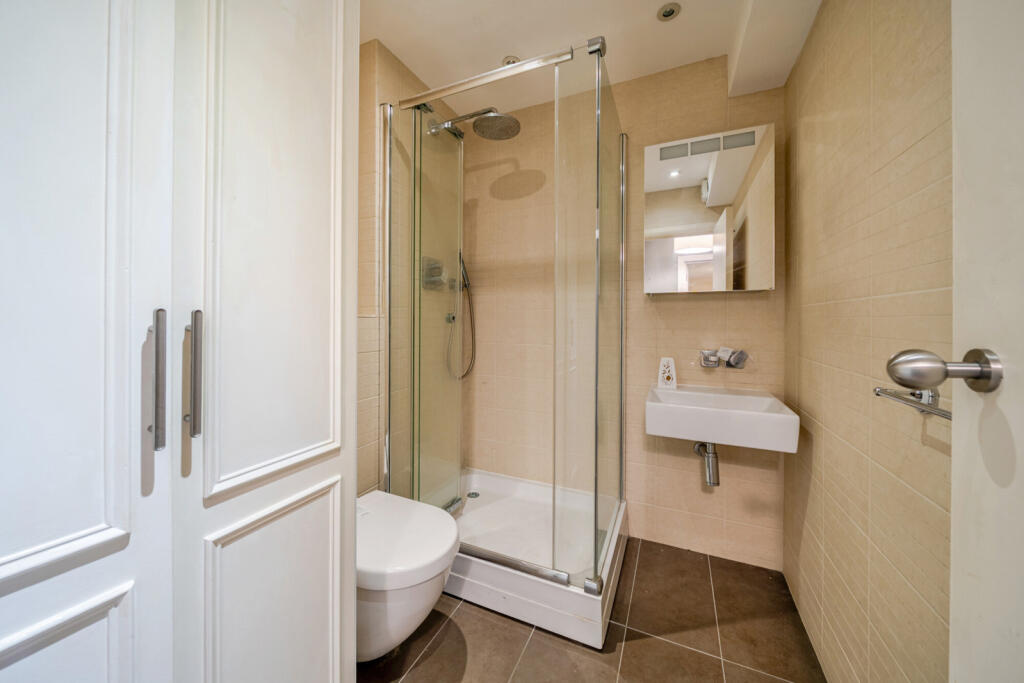 1393776-19-6943e4...