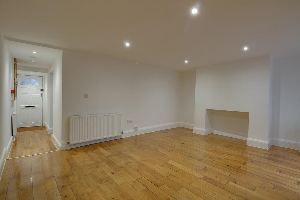 Living room 1