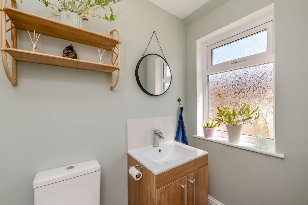 Downstairs wc