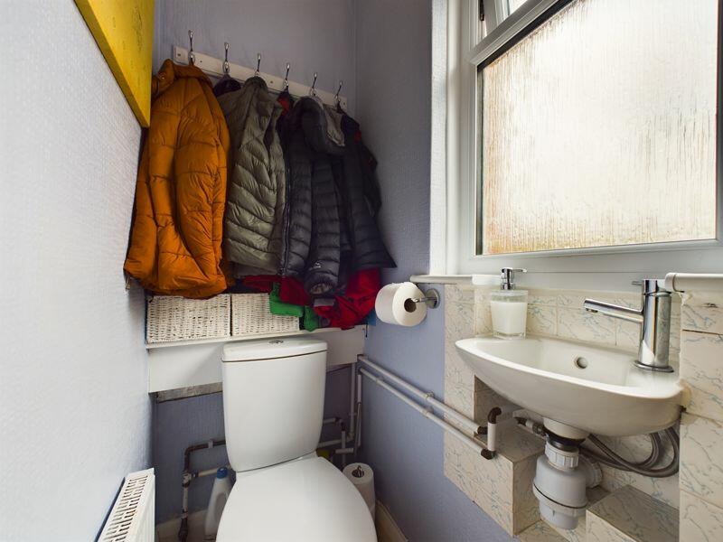 Cloakroom 