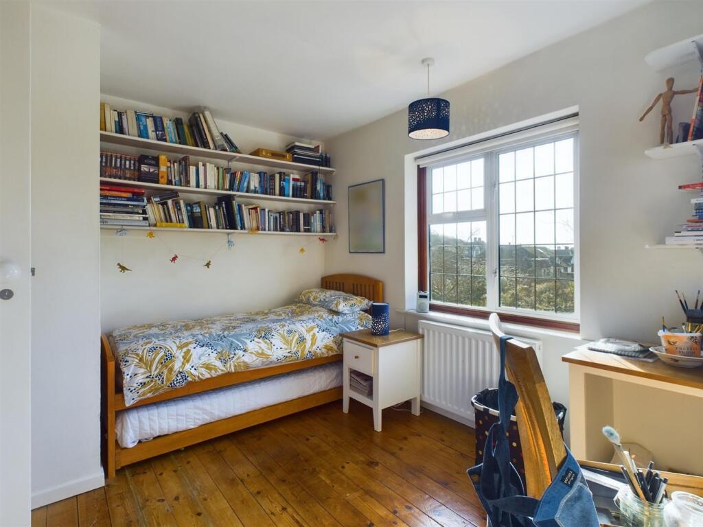 bedroom 3 1  .jpg