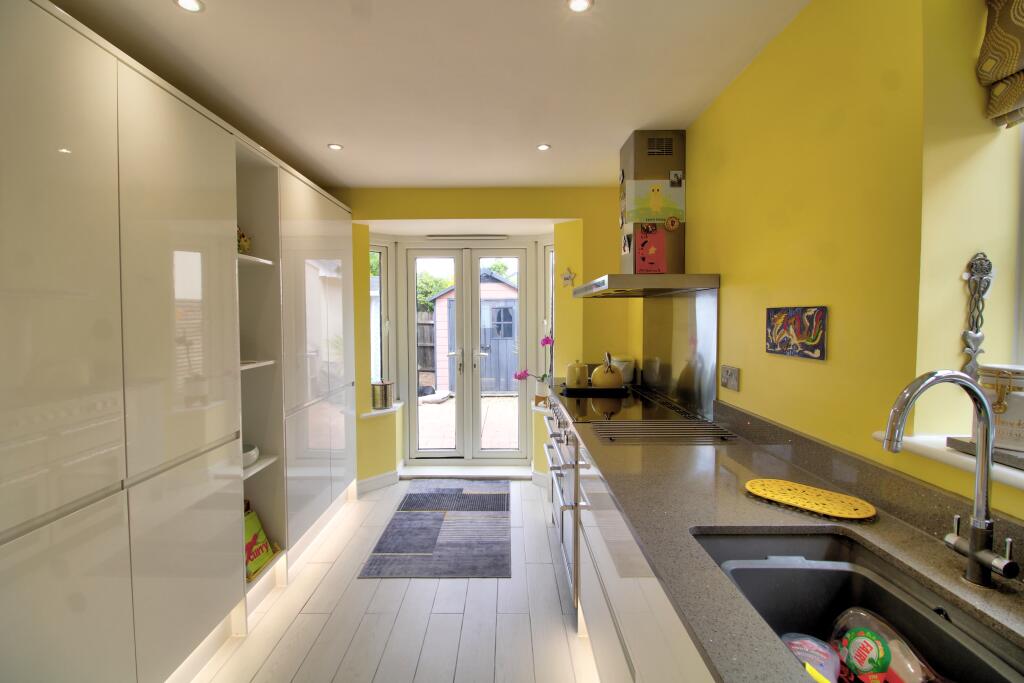 IMG_1694_5_6_Interior 4