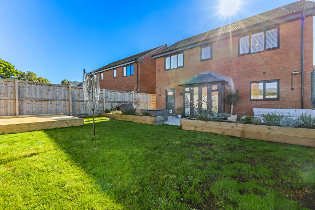34 Miller Drive-36
