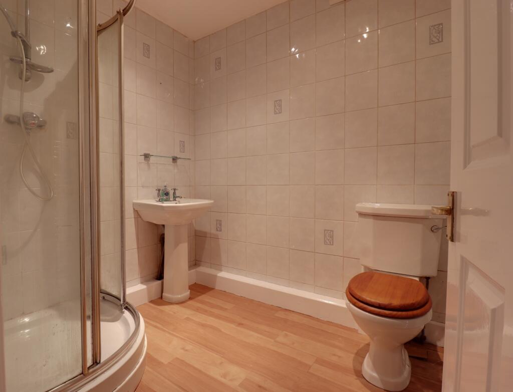 Family bathroom