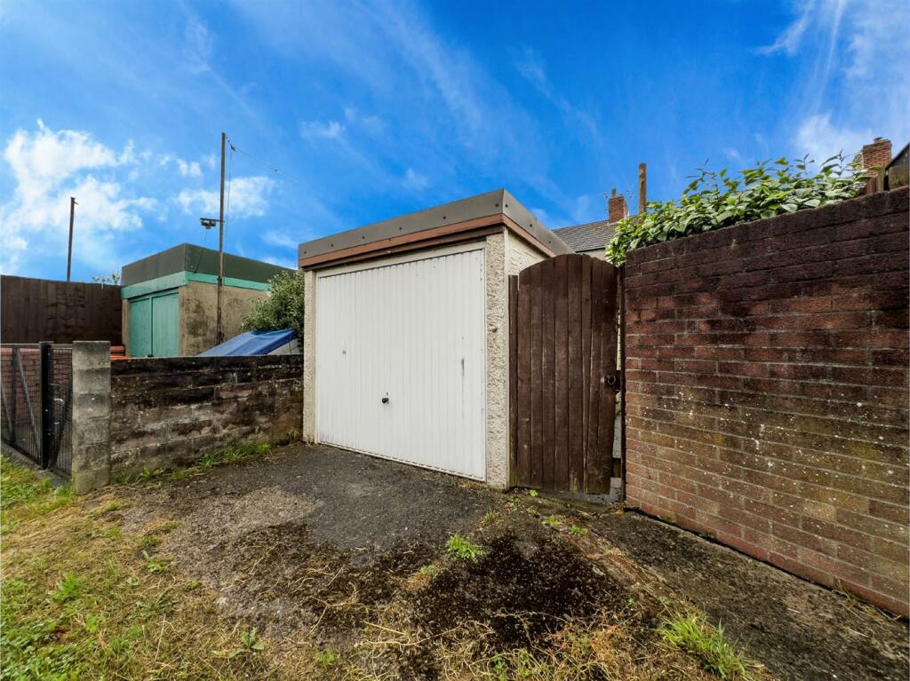 15 Balmoral Road 3.jpg