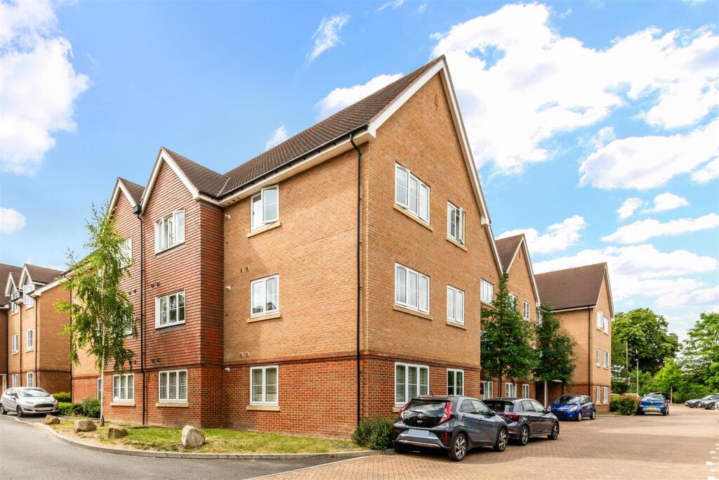 AURORA HOUSE, FLAT (14).jpg