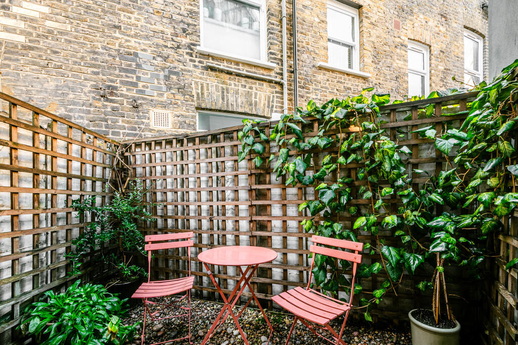 Wilton Way 95A - ...