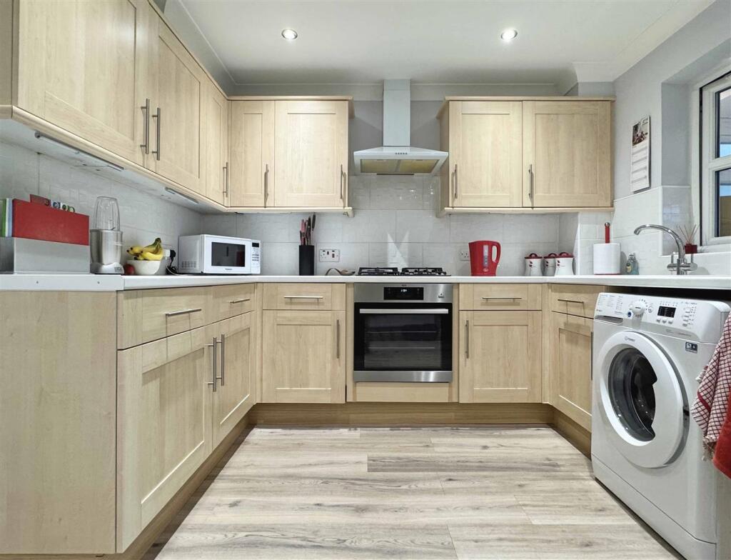 Kitchen.jpg