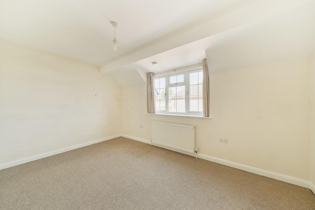 1339734-4-6895d1b...