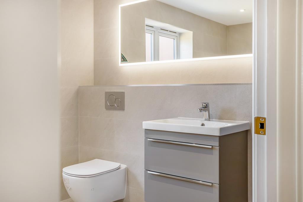 Bernhards Close, Town Dam Lane Development (Doning