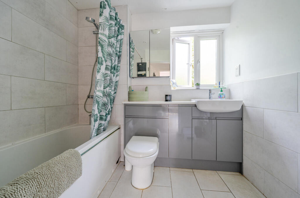 1324996-18-68764d...