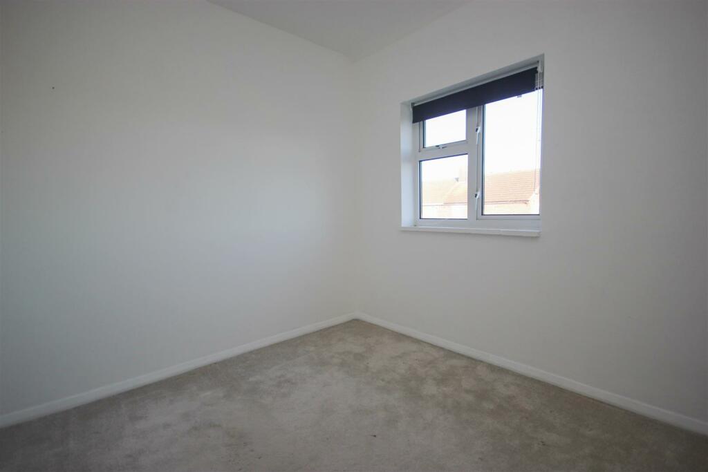 Bed 4_.jpg