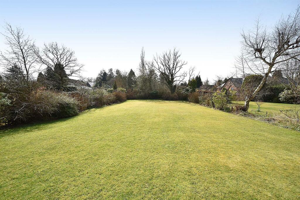 38 Gorsebank rear.jpg