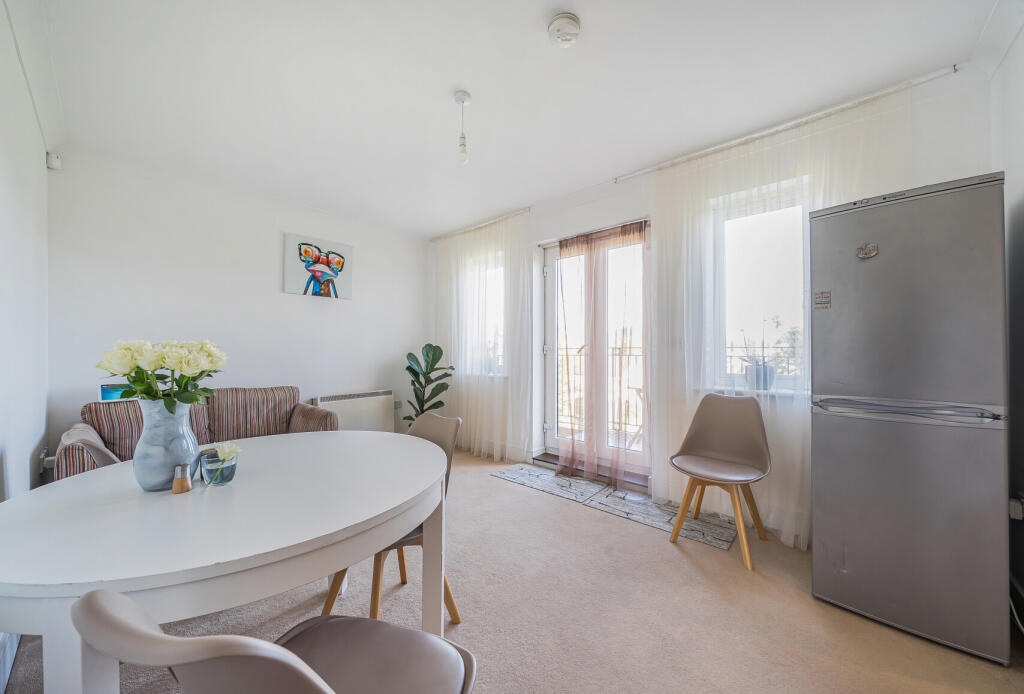 1353956-16-68c424...