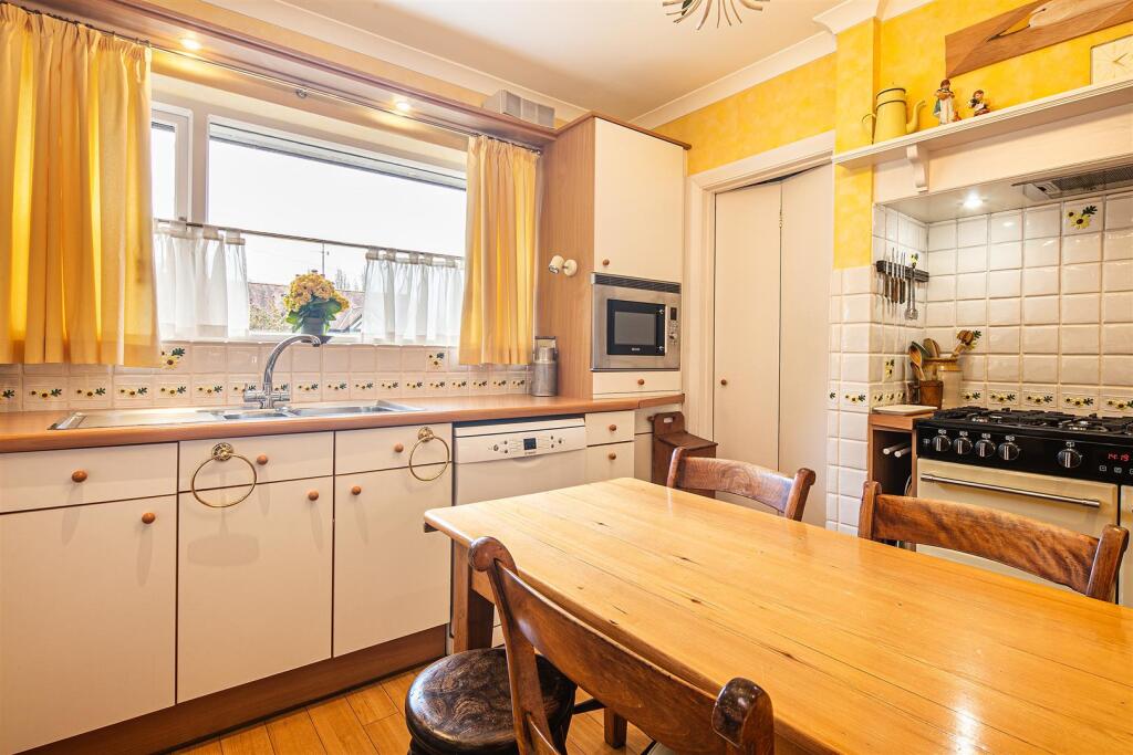Breakfast kitchen