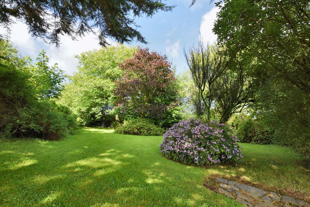 Gardens &amp; Grounds