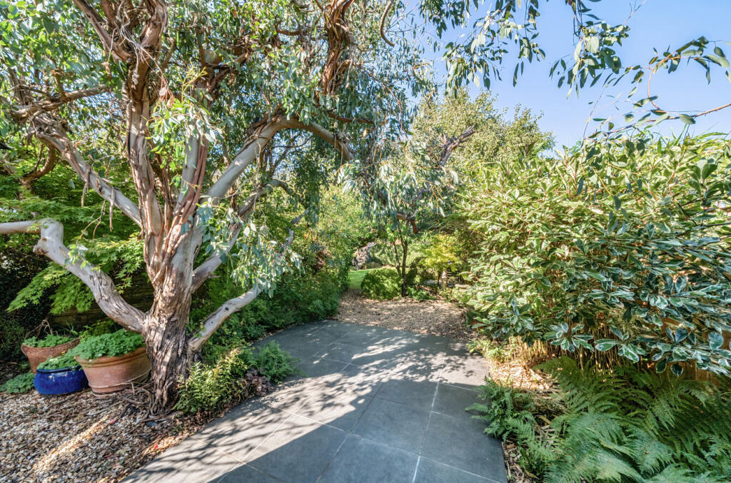 1355597-29-68cd69...