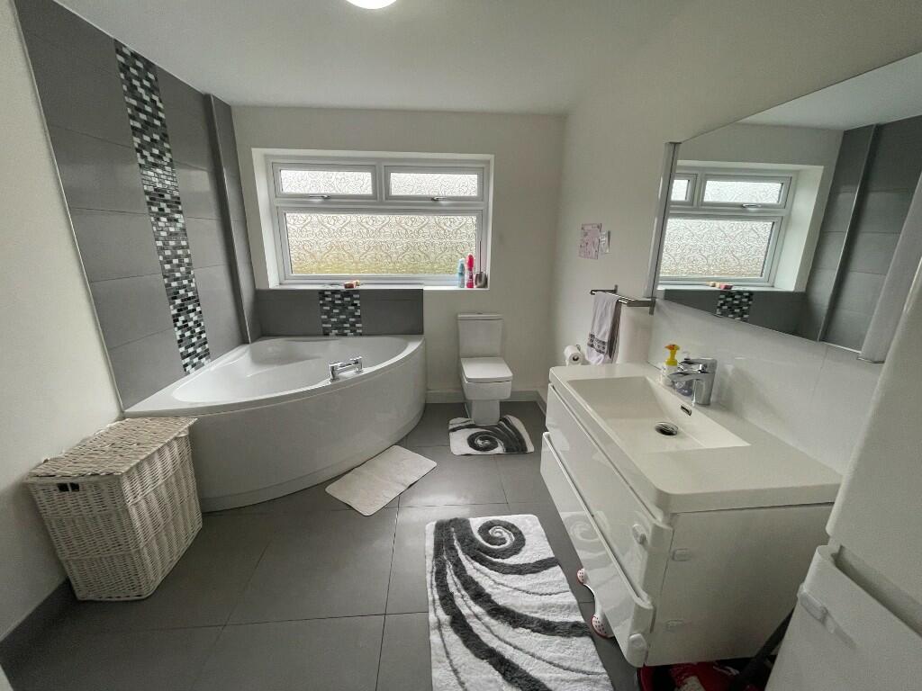 Downstairs Bathroom