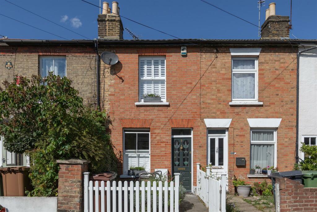 Maynard Road E17