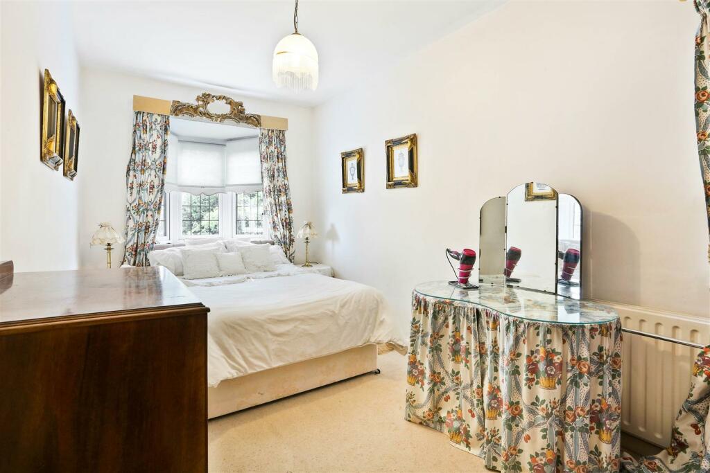 1240037290 -  20.jpg