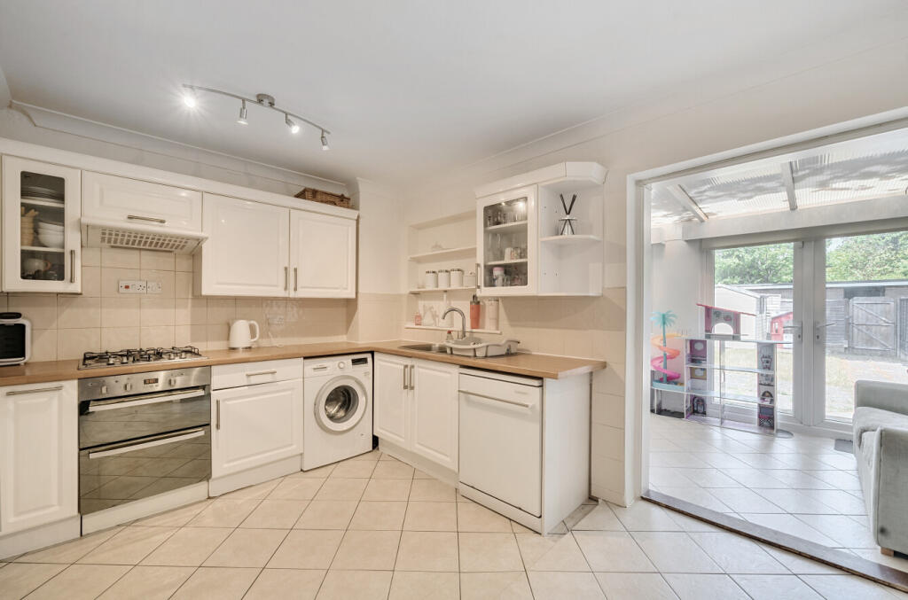 1318380-3-6863d78...