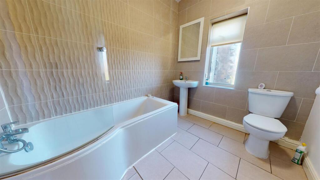 Woodlands Road Bathroom