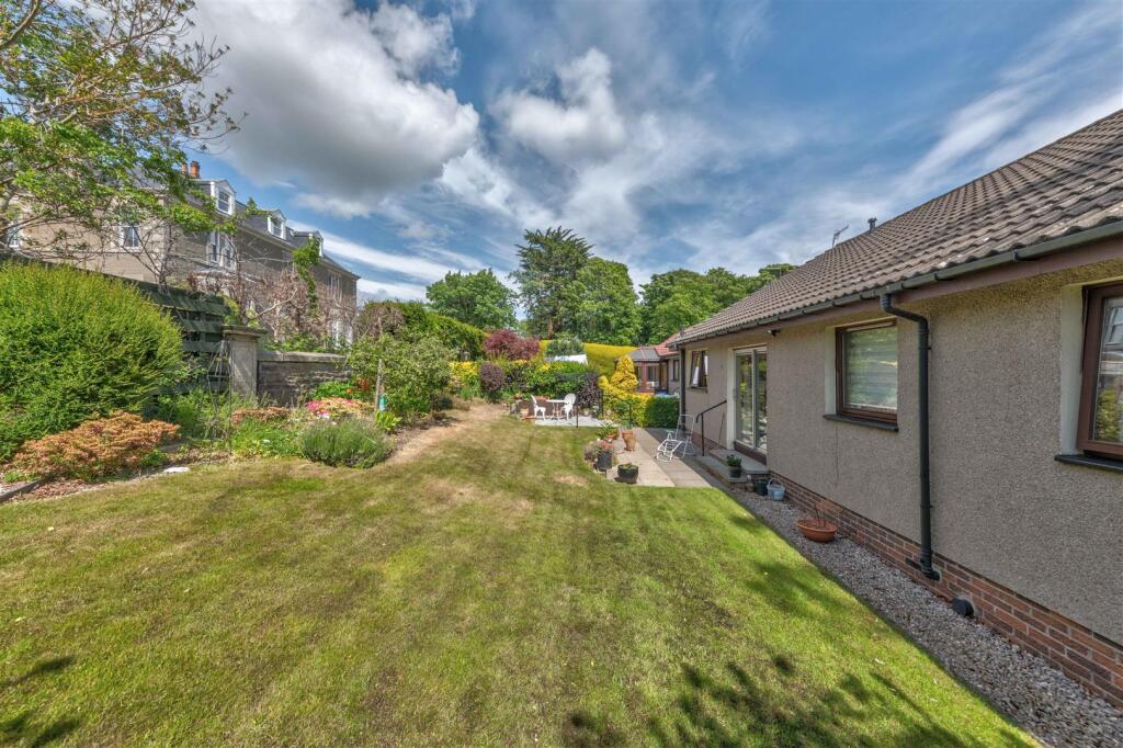 2A Victoria Street Monifieth-15.JPG