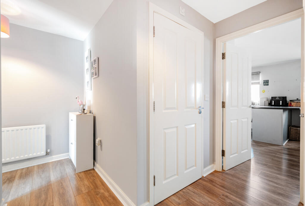 1327085-14-6889eb...