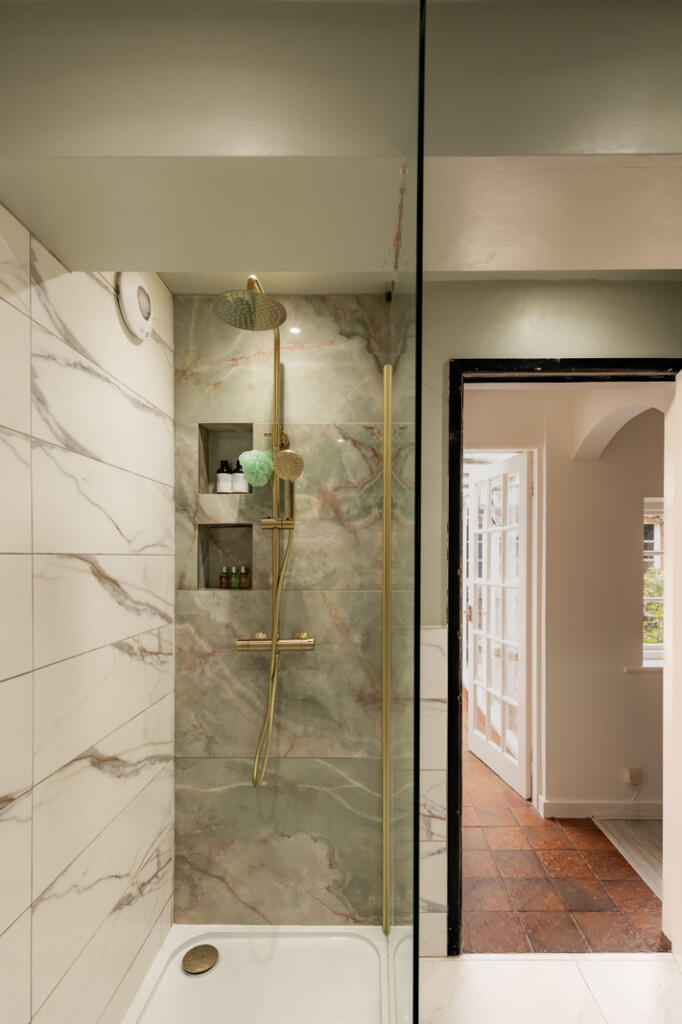 306829 - North Lodge Wirral 8.jpg