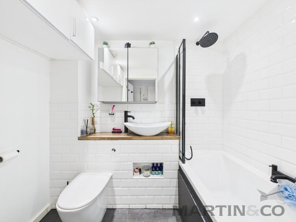 9 Bathroom