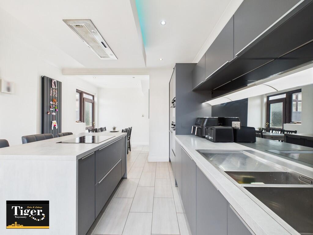 CAM03440G0-PR0333...