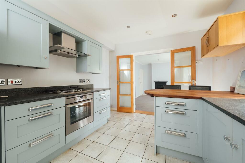 34 Benslow Lane, Hitchin-08.jpg