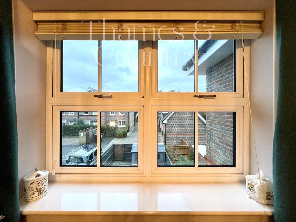 Principal bedroom view