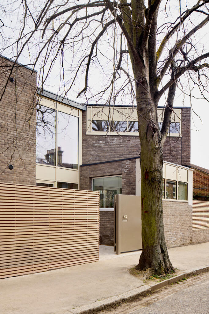 268544 - DGLA3405.jpg