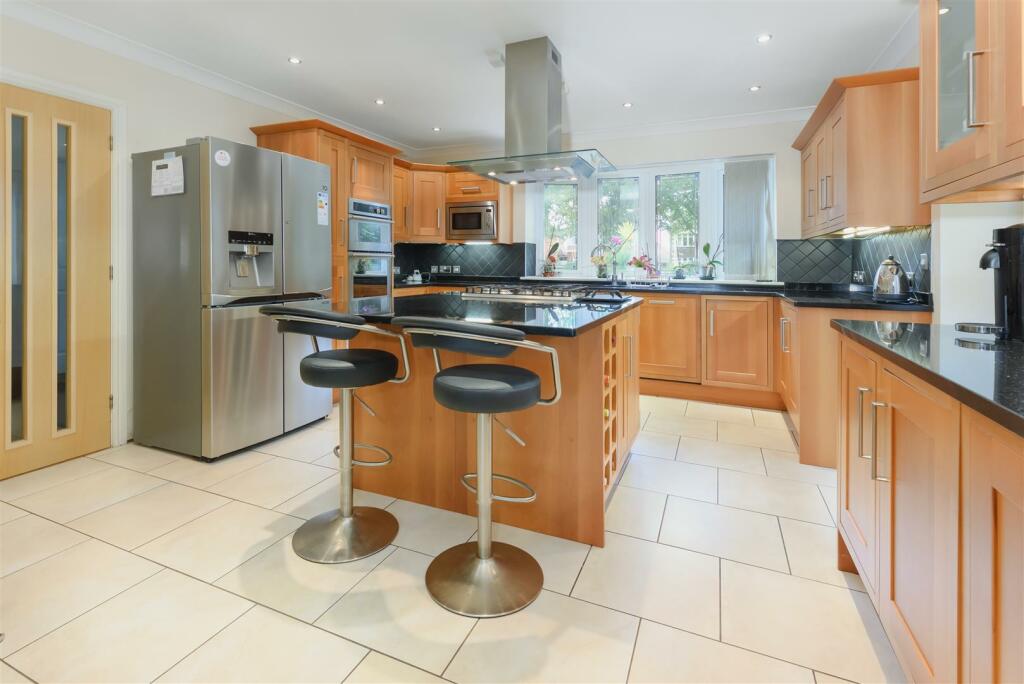 Kitchen.jpg