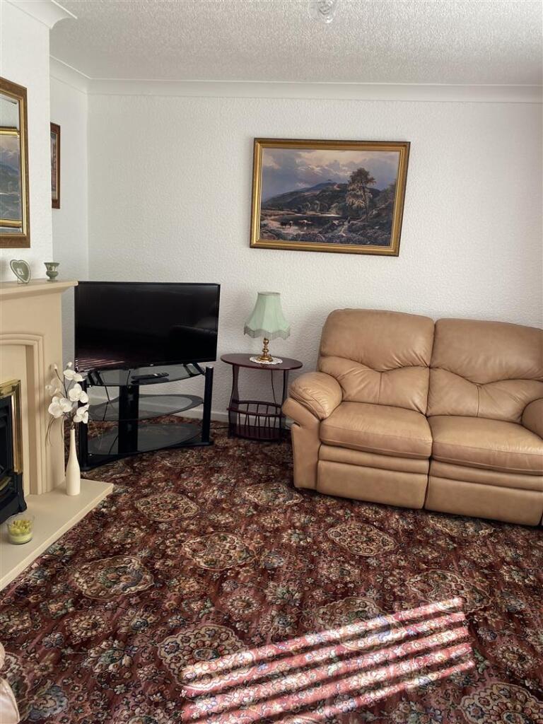 Lounge: