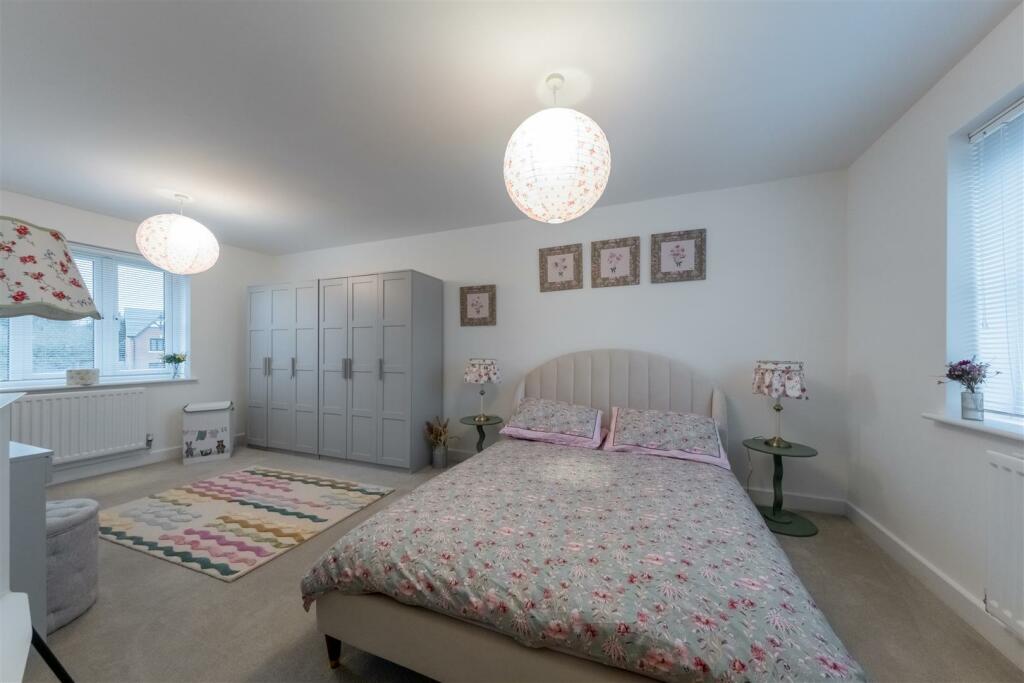 8 Mulberry Avenue-021.jpg